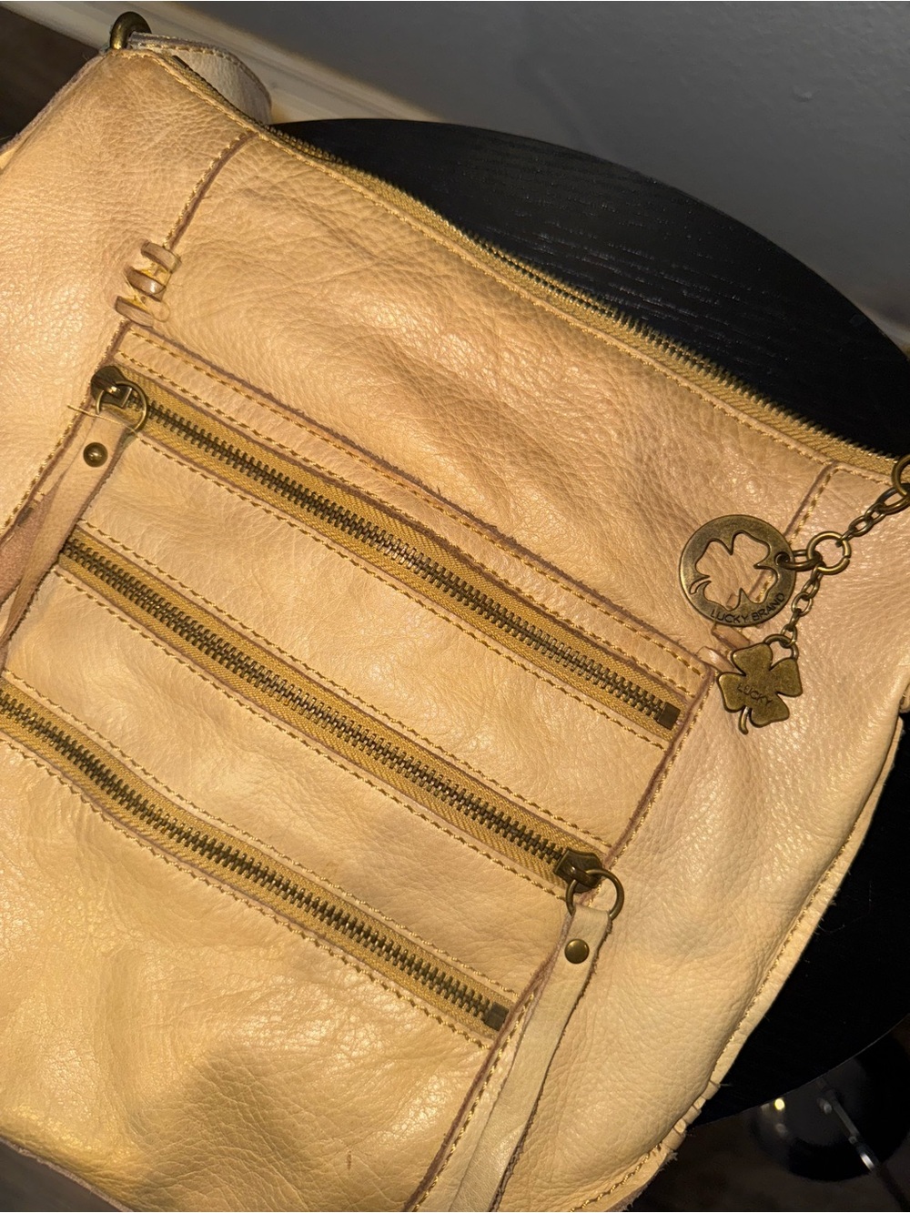 Lucky Brand Camel Tan Leather Crossbody Bag with Front Zips - Picture 7 of 9